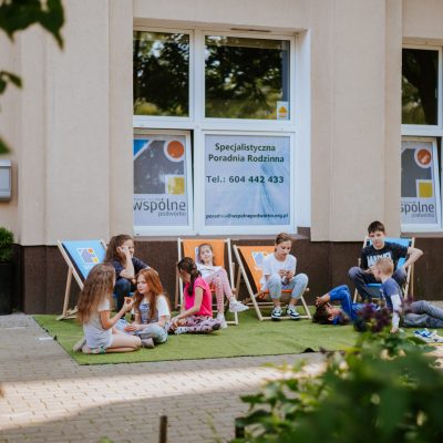 Wspólne Podwórko-300